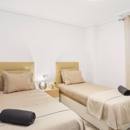 Noche By The Sea Apartment Torrevieja Luaran gambar